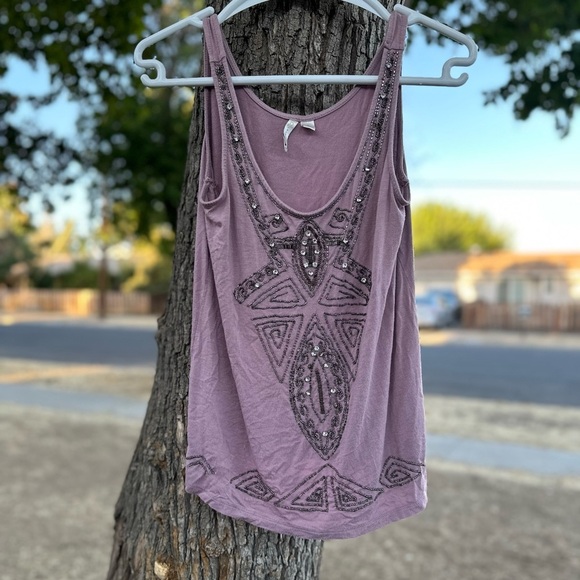 LC Lauren Conrad Tops - LC Lauren Conrad Mauve Embellished Tank Top